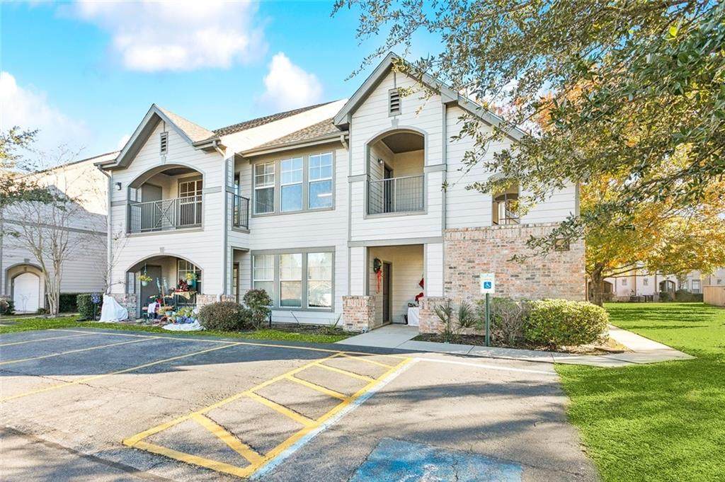 350 Emerald Forest Boulevard - Photo 1