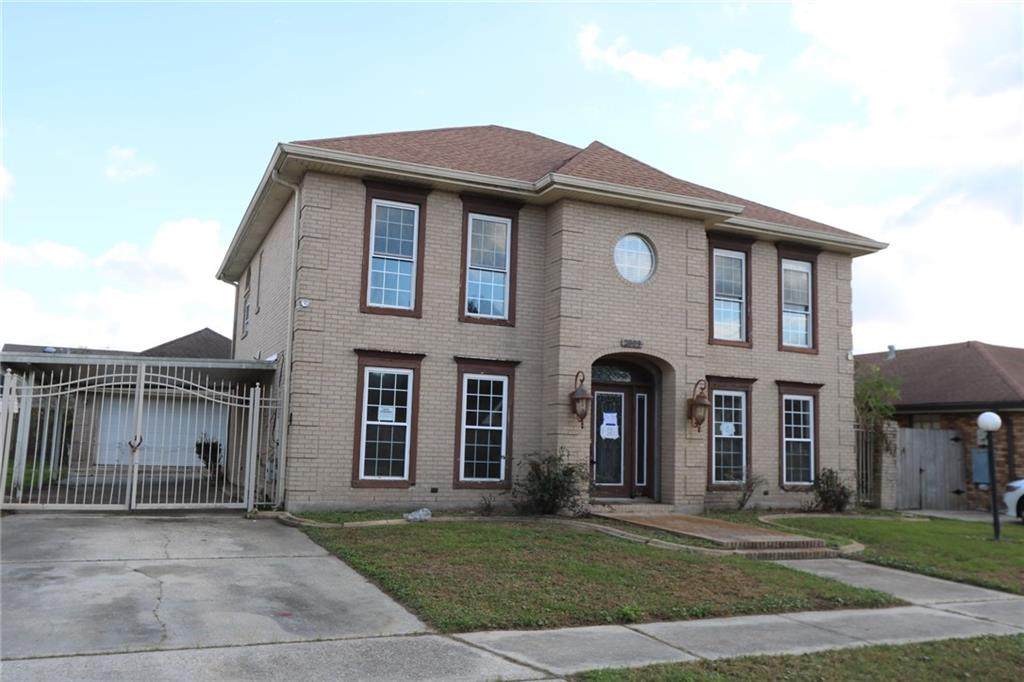 2809 Acorn Drive - Photo 1