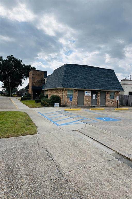 https://bt-photos.global.ssl.fastly.net/neworleans/orig_boomver_1_2535433-2.jpg