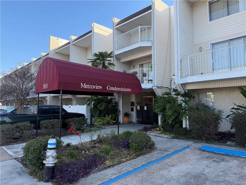 3805 Houma Boulevard - Photo 1