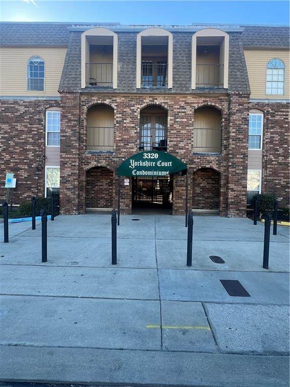 3320 Arnoult Road - Photo 1