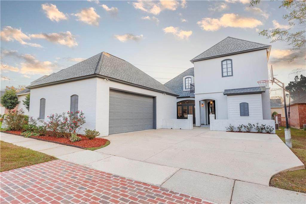 17612 Greens Court - Photo 1