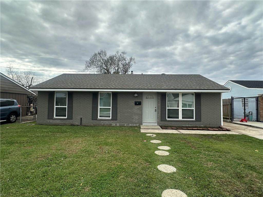 145 Julia Drive - Photo 1