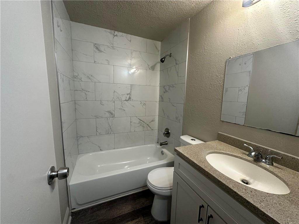 https://bt-photos.global.ssl.fastly.net/neworleans/orig_boomver_1_2536026-2.jpg