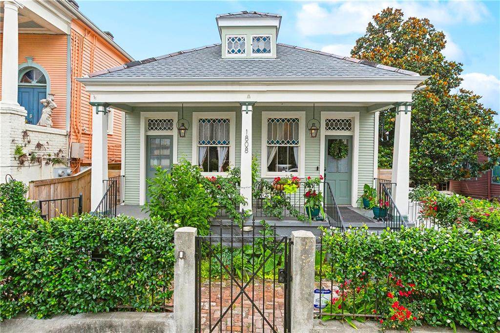 1808 Rampart Street - Photo 1