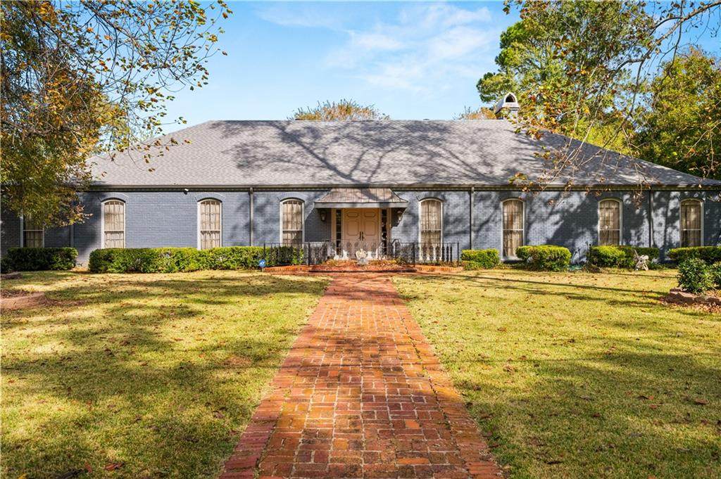 3803 Pecan Drive - Photo 1