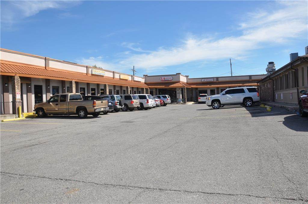 3804 Williams Boulevard - Photo 1