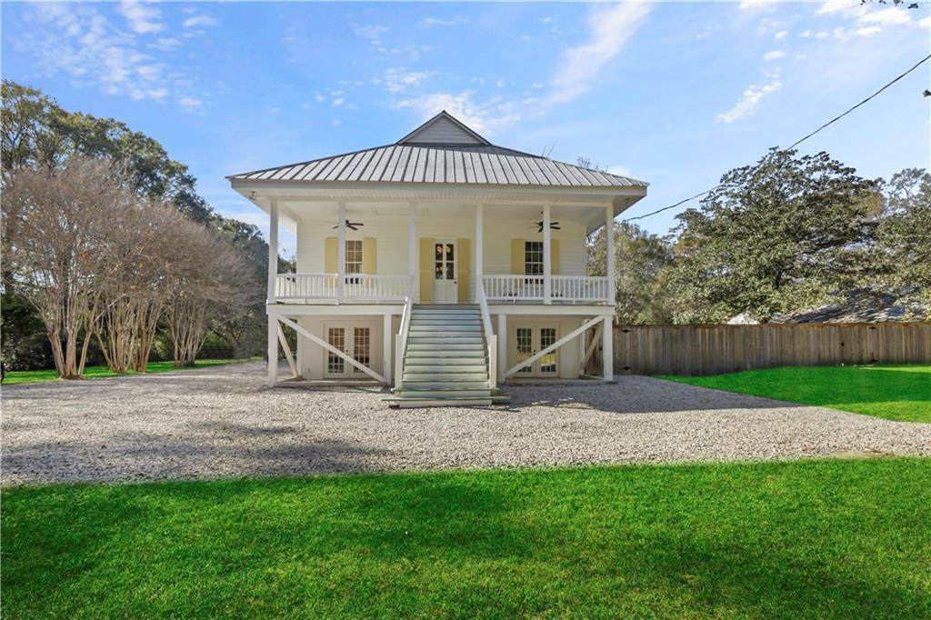 78225 Highway 1083 - Photo 1