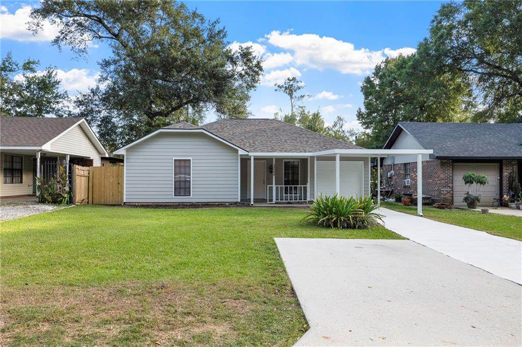 39588 Walnut Drive - Photo 1