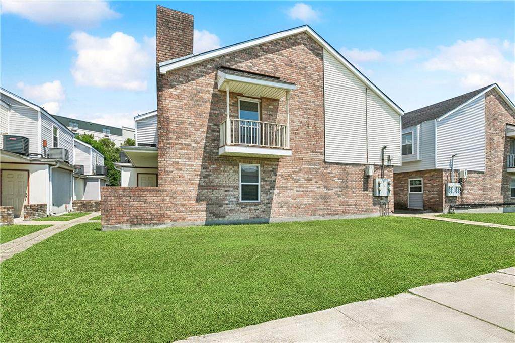 3316 Seine Street - Photo 1