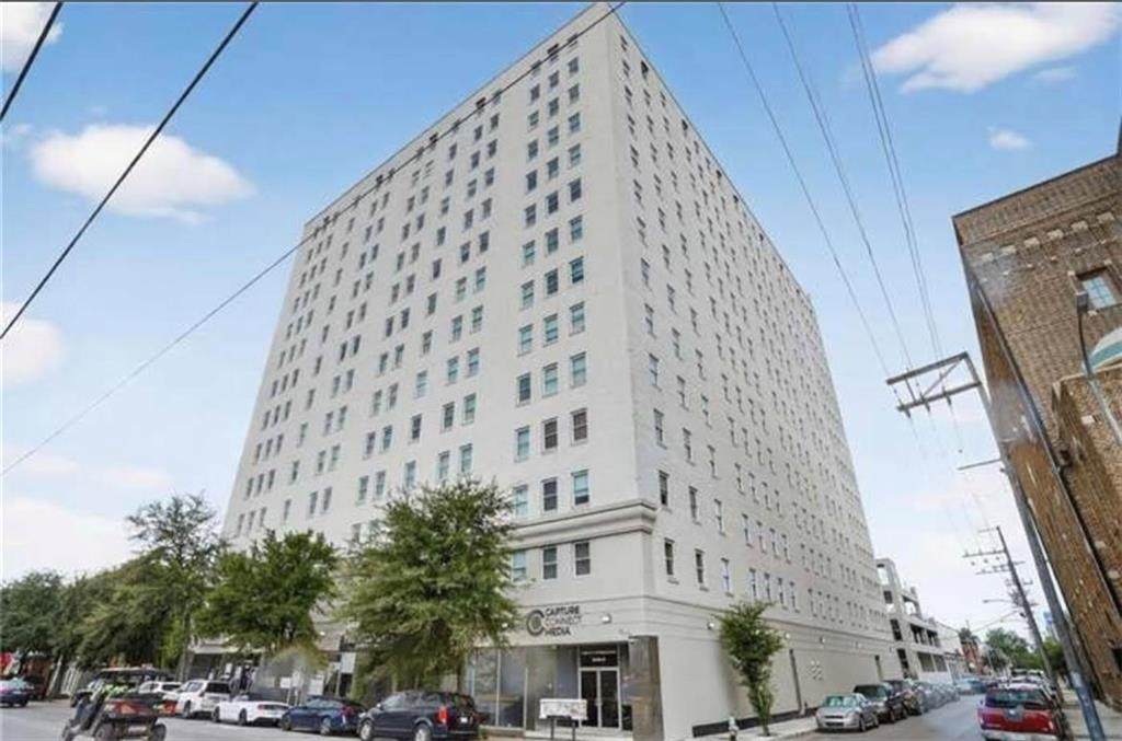 1205 St Charles Avenue - Photo 1