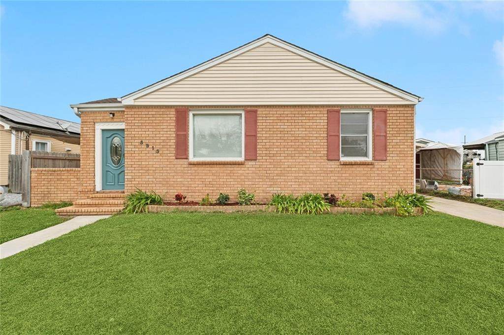 3913 Isabel Street - Photo 1