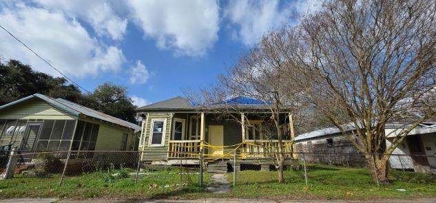 518 Saint Patrick Street - Photo 1