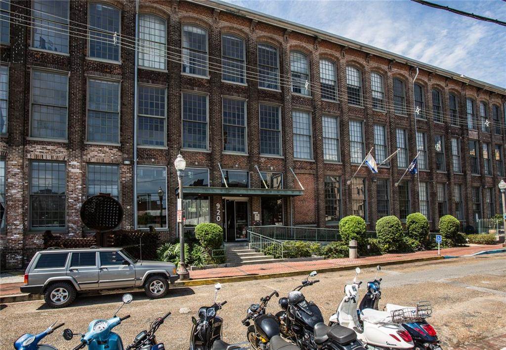 920 Poeyfarre Street - Photo 1