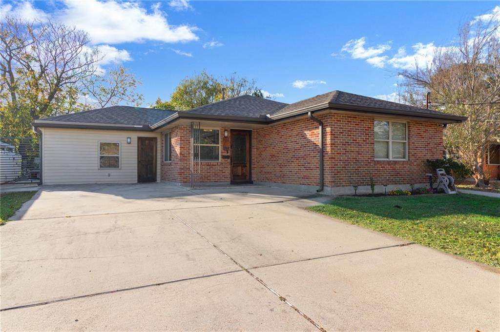 1704 Yale Avenue - Photo 1