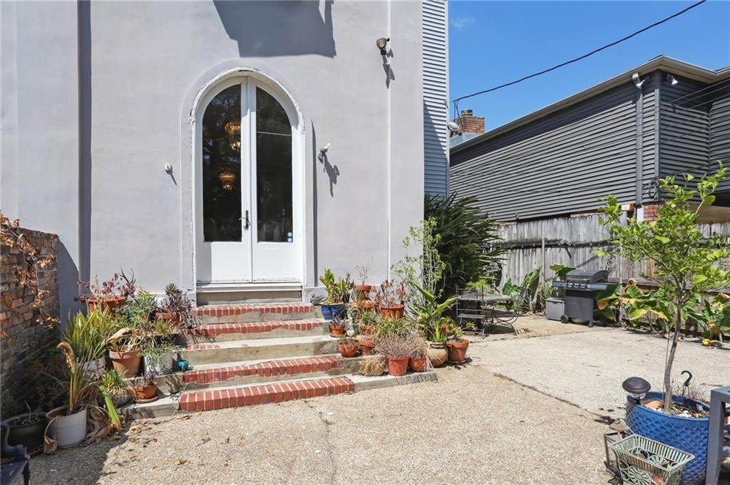 https://bt-photos.global.ssl.fastly.net/neworleans/orig_boomver_1_2537746-2.jpg