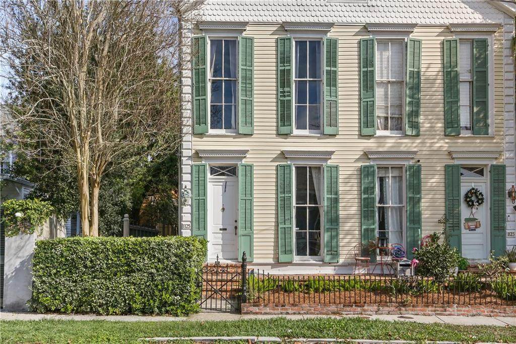 1125 Amelia Street - Photo 1