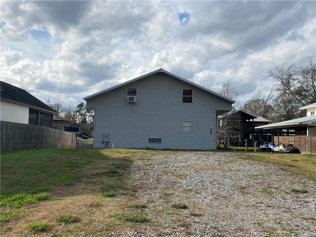 https://bt-photos.global.ssl.fastly.net/neworleans/orig_boomver_1_2538042-2.jpg