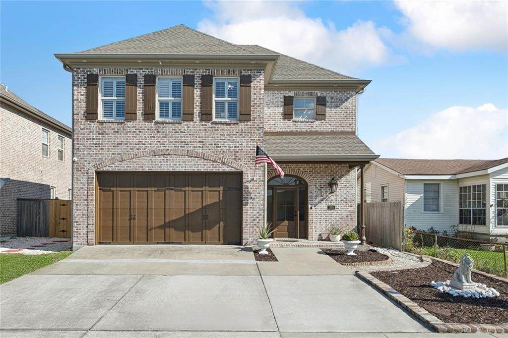 1365 Seminole Avenue - Photo 1