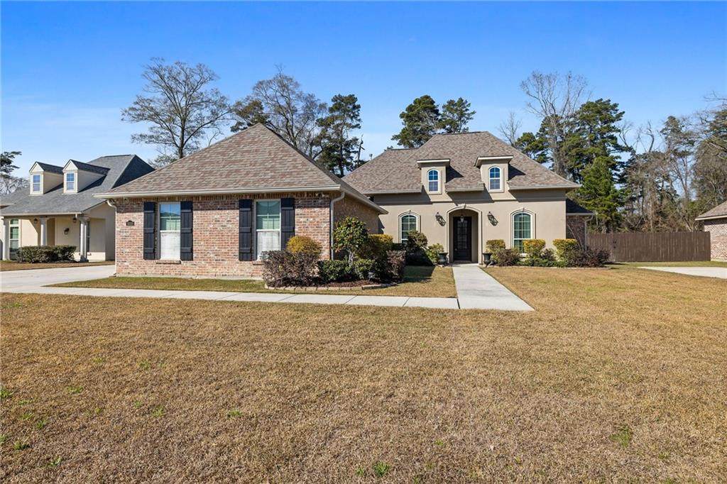 8939 Greenleaves Drive - Photo 1