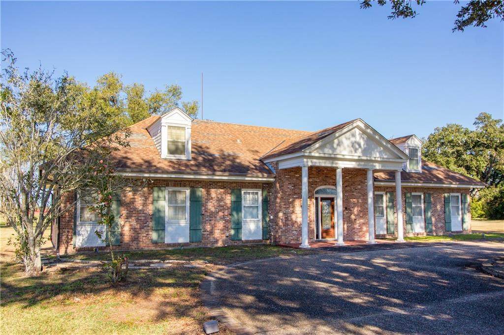 1262 Main Street - Photo 1