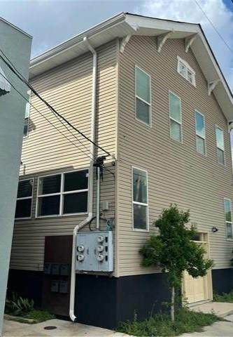 421 Lopez Street - Photo 1