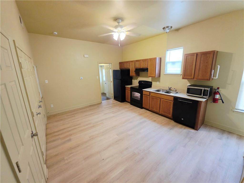 https://bt-photos.global.ssl.fastly.net/neworleans/orig_boomver_1_2539457-2.jpg