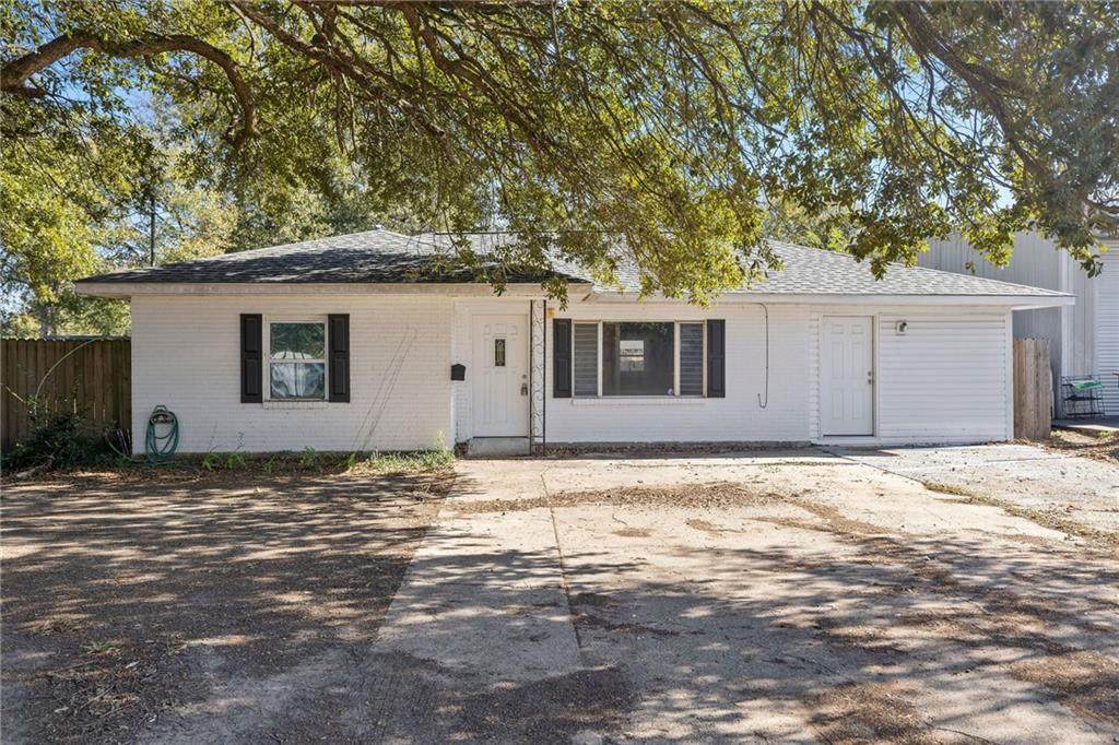 112 Scanlan Street - Photo 1