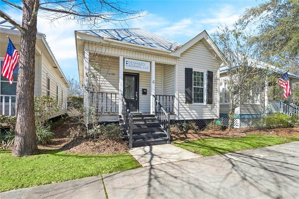 832 Boston Street - Photo 1
