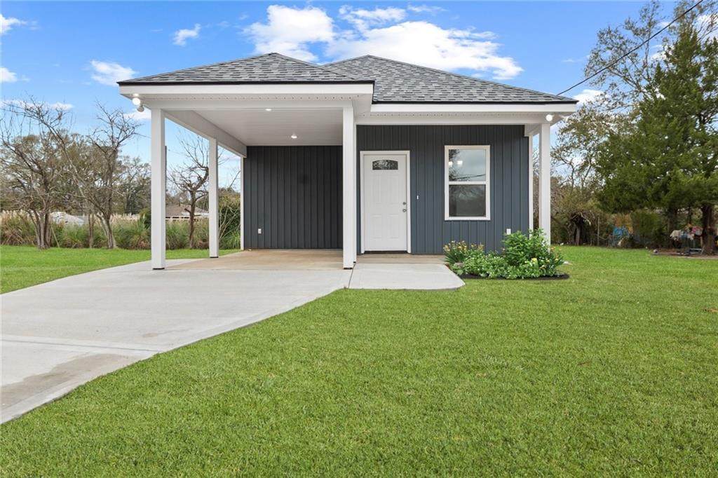435 Pine Street - Photo 1