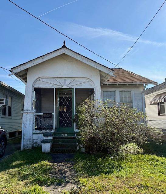 2438 Wisteria Street - Photo 1