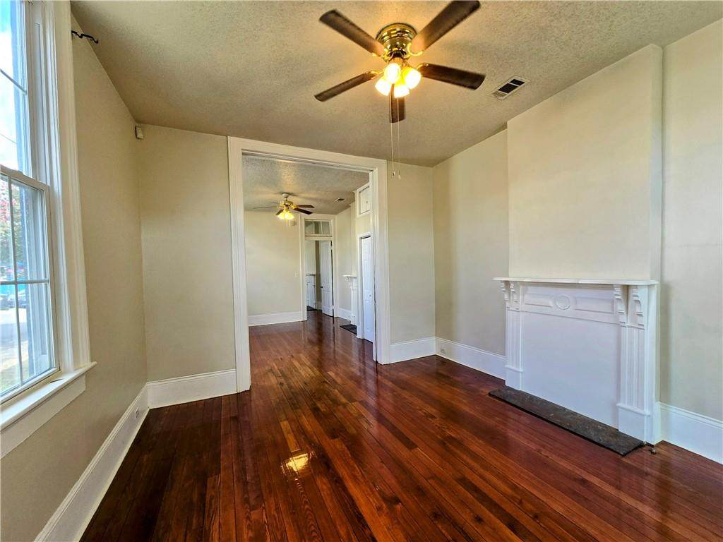 https://bt-photos.global.ssl.fastly.net/neworleans/orig_boomver_1_2540990-2.jpg