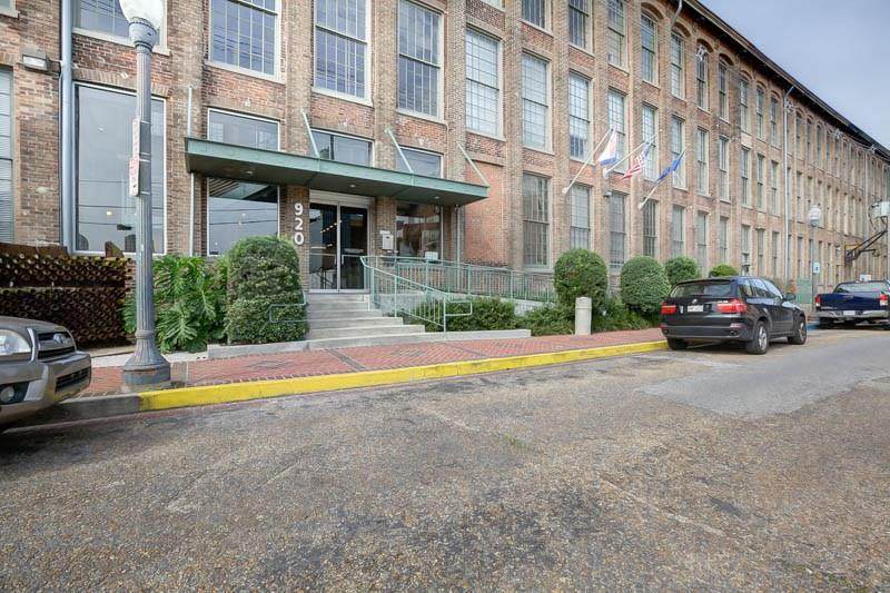 920 Poeyfarre Street - Photo 1