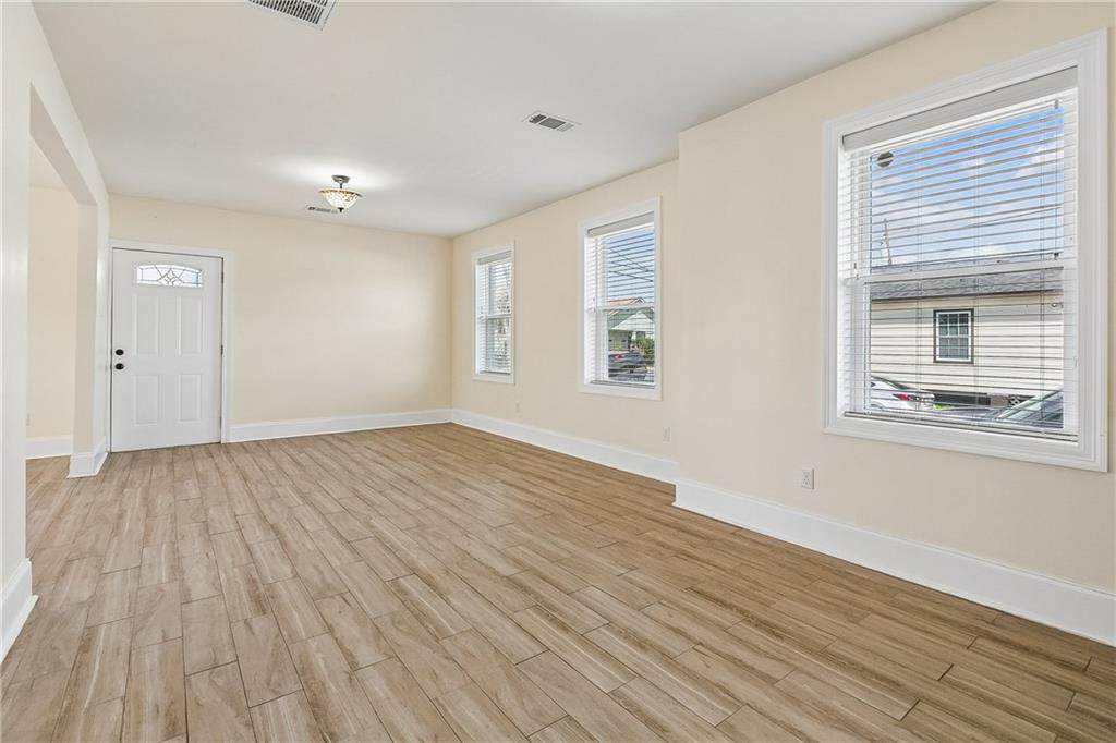 https://bt-photos.global.ssl.fastly.net/neworleans/orig_boomver_1_2541464-2.jpg