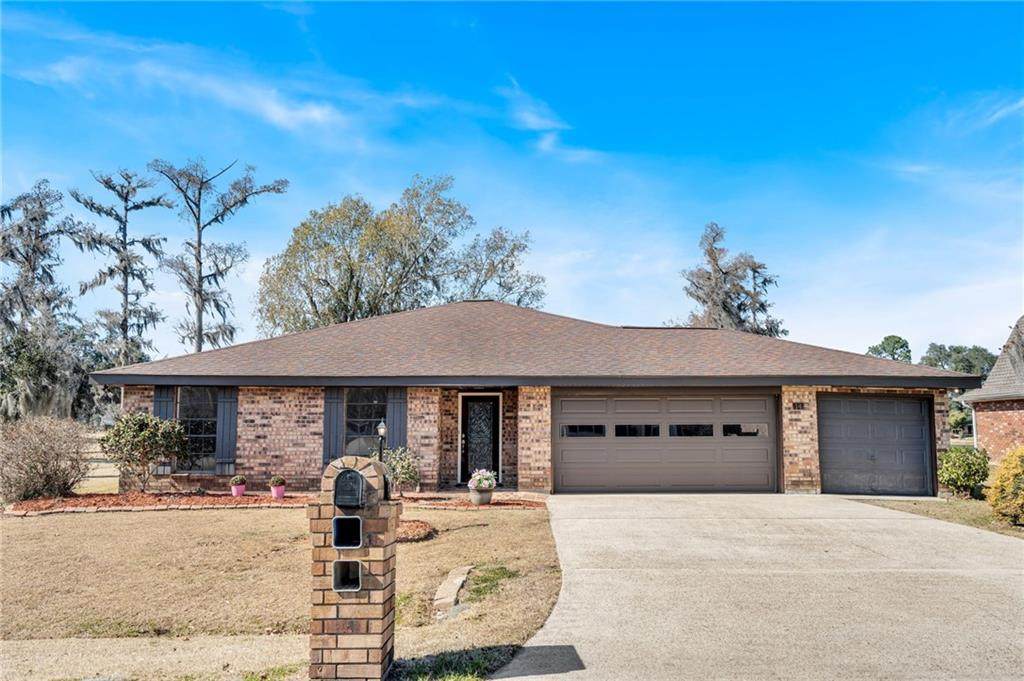 14 Zee Ann Drive - Photo 1