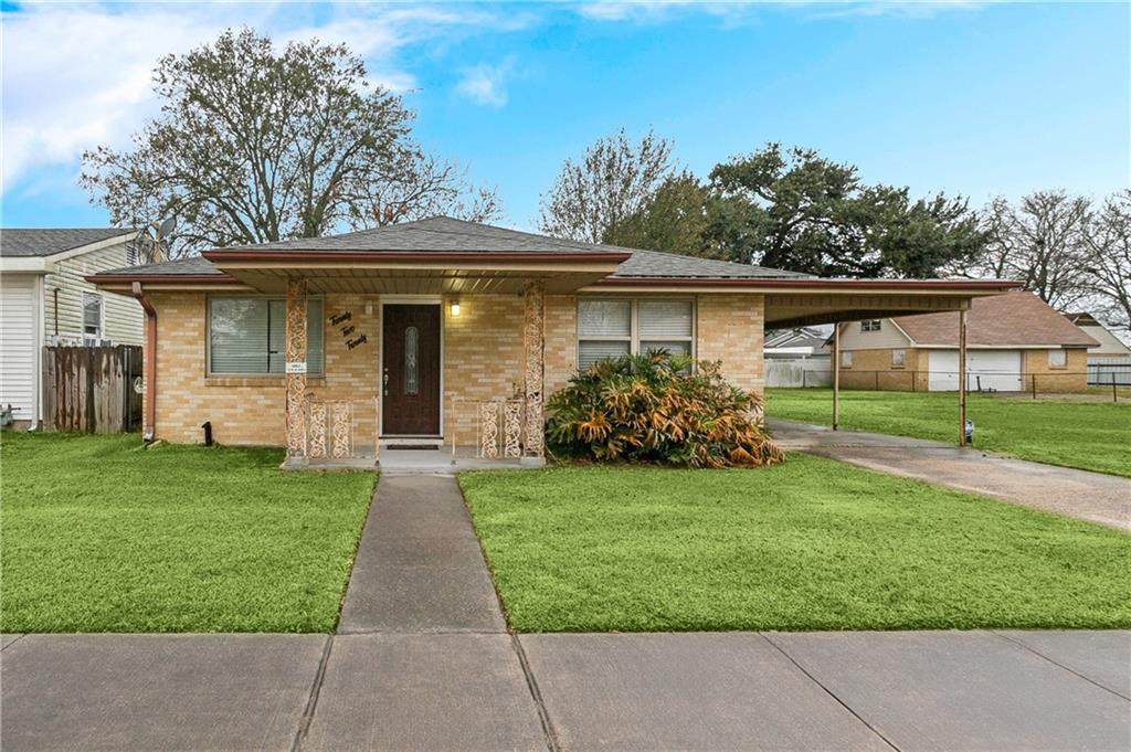 2220 Lyndell Drive - Photo 1