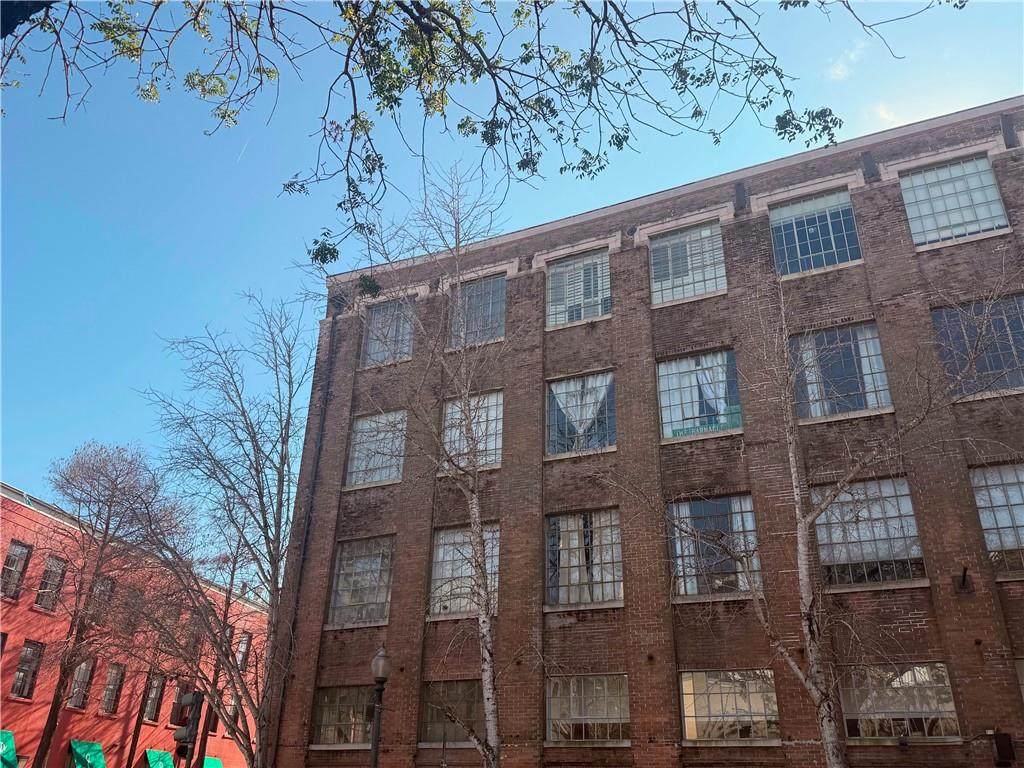 402 Julia Street - Photo 1