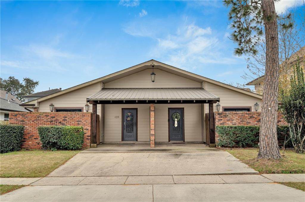 426 16TH Street - Photo 1
