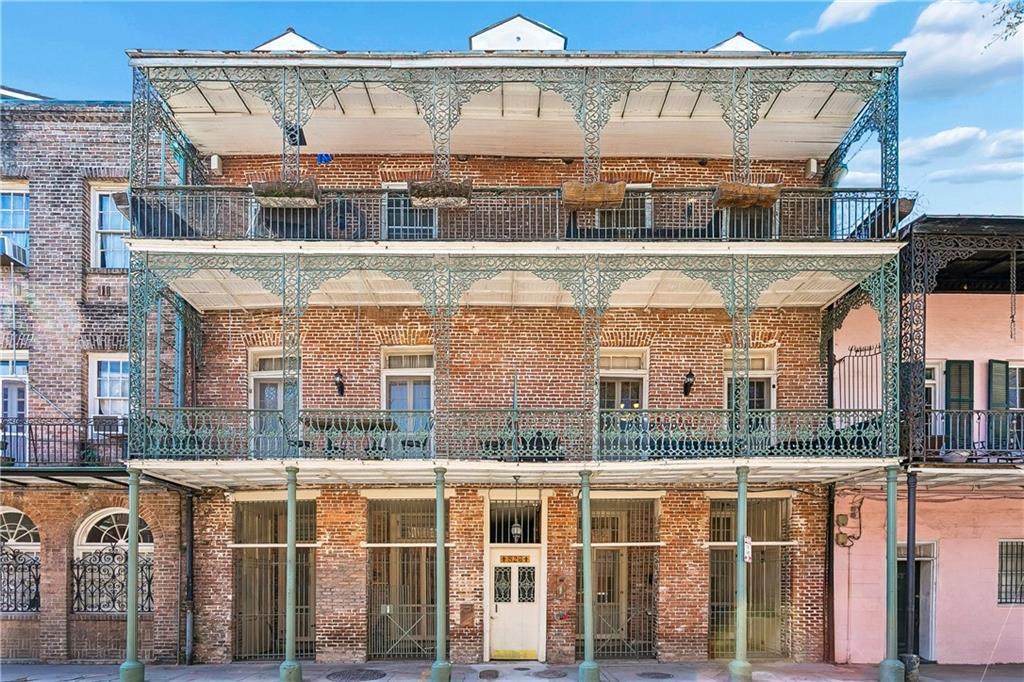 526 Madison Street - Photo 1