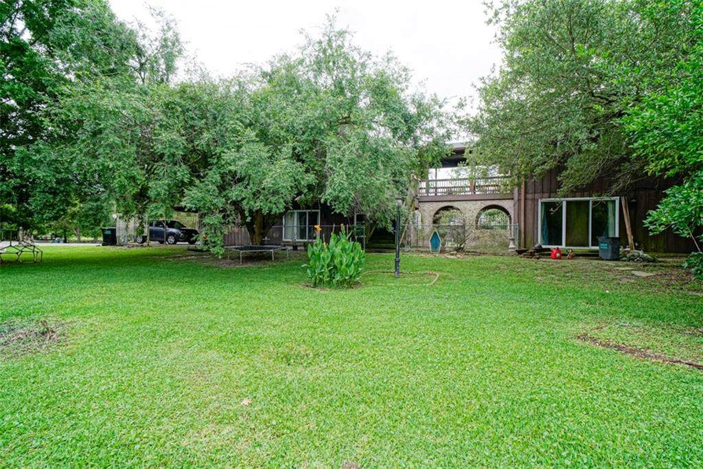 https://bt-photos.global.ssl.fastly.net/neworleans/orig_boomver_1_2542550-2.jpg