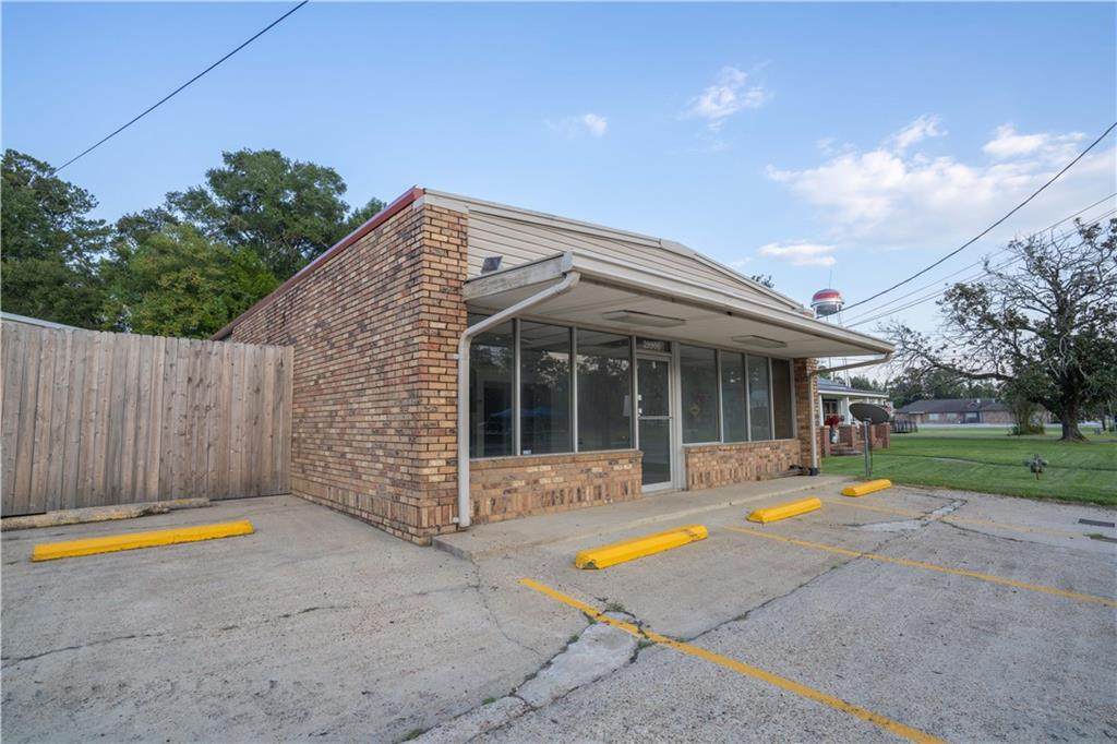 https://bt-photos.global.ssl.fastly.net/neworleans/orig_boomver_1_2542935-2.jpg