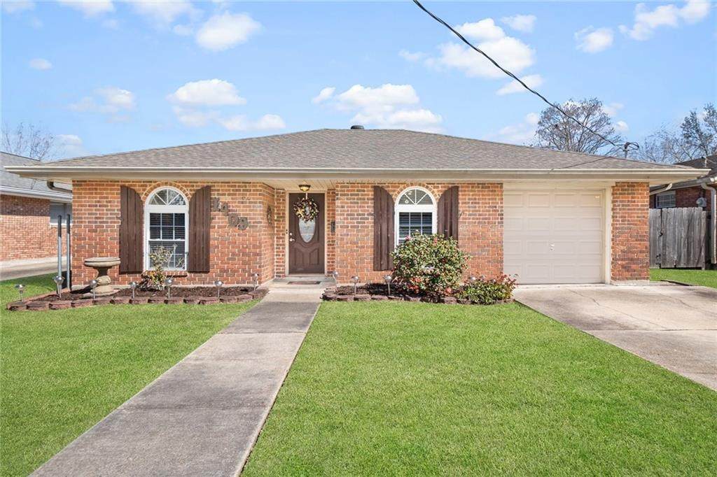 1409 Kent Avenue - Photo 1