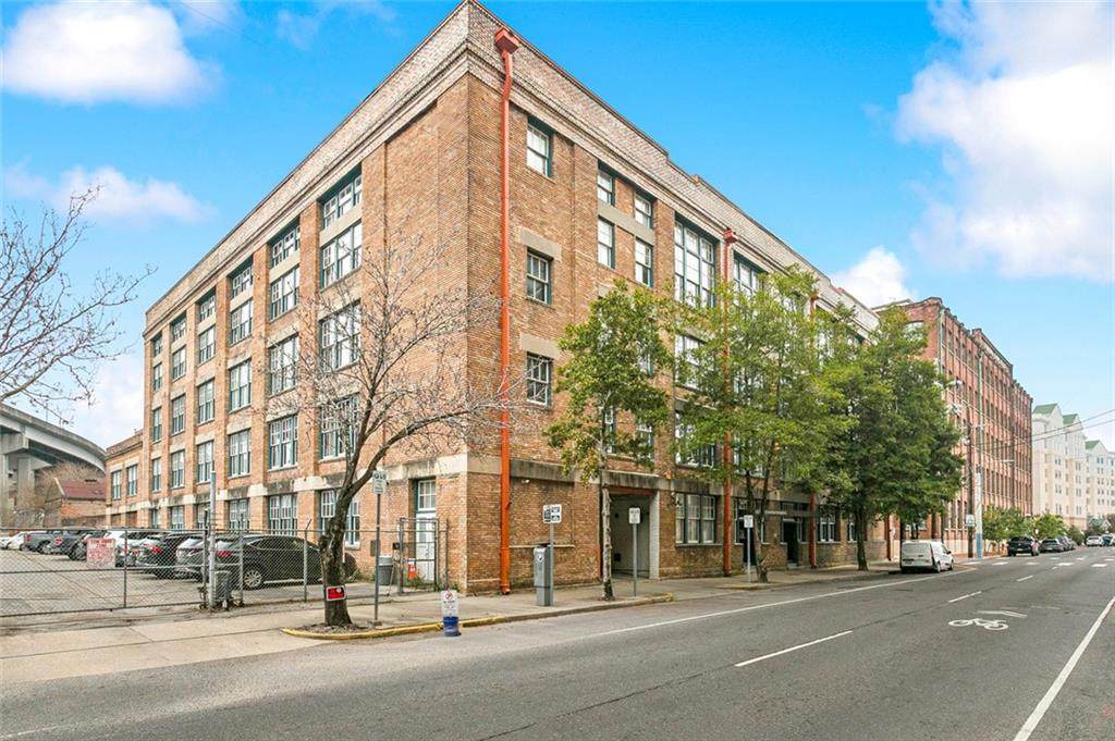 1111 Peters Street - Photo 1