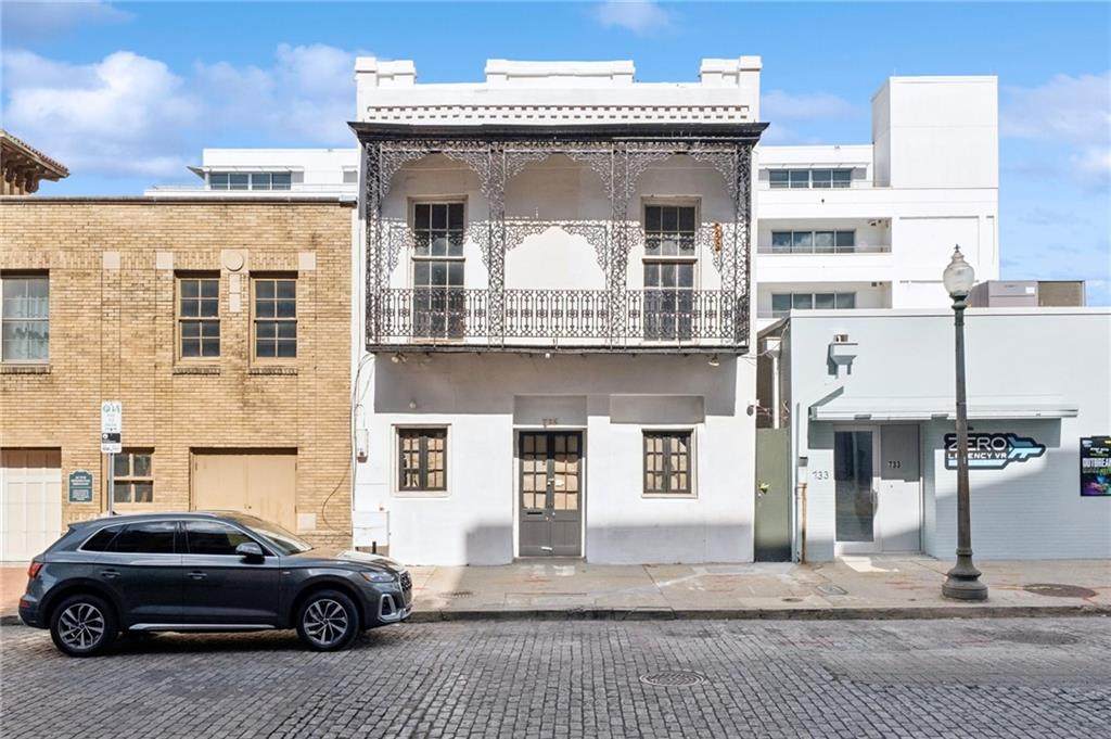 735 Saint Joseph Street - Photo 1