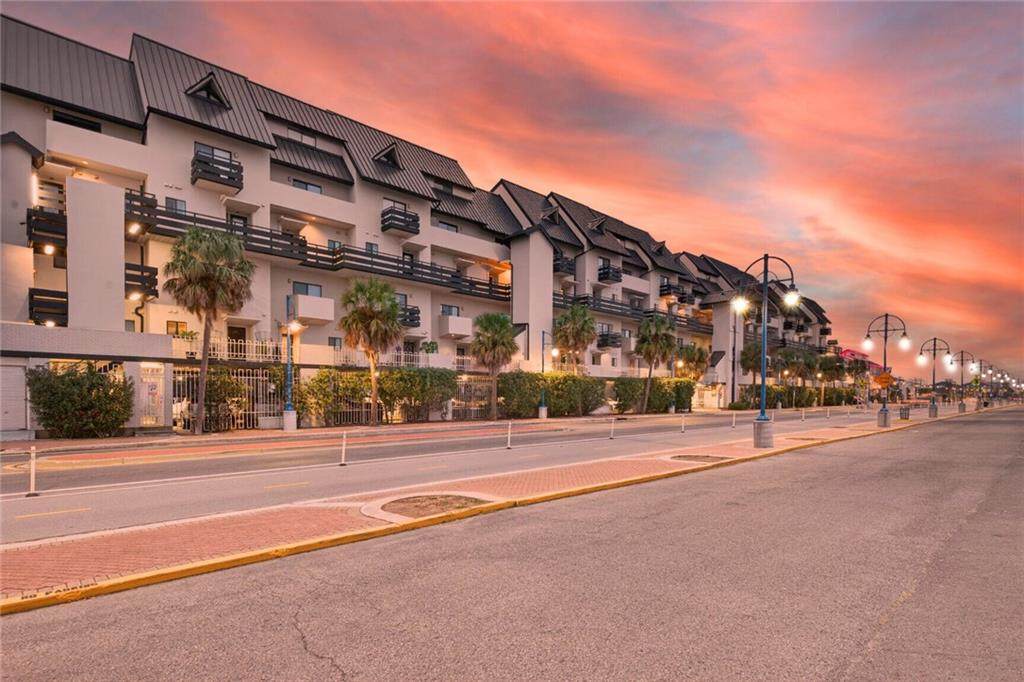 7300 Lakeshore Drive - Photo 1