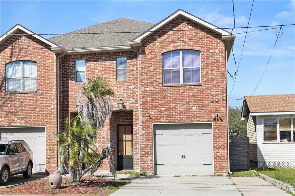 3605 Johnson Street - Photo 1