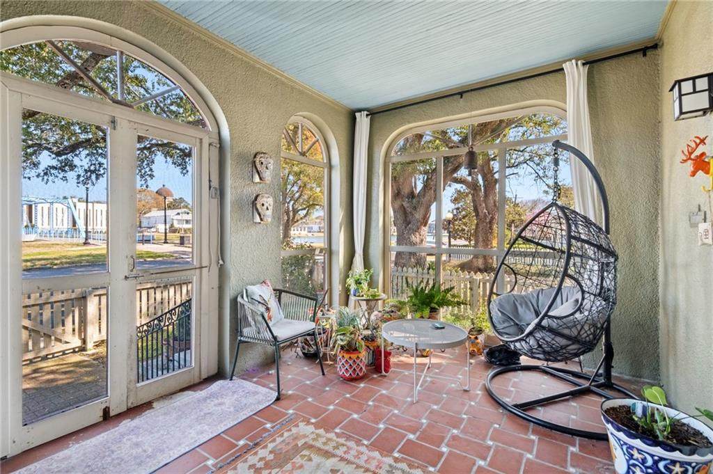 https://bt-photos.global.ssl.fastly.net/neworleans/orig_boomver_1_2544590-2.jpg