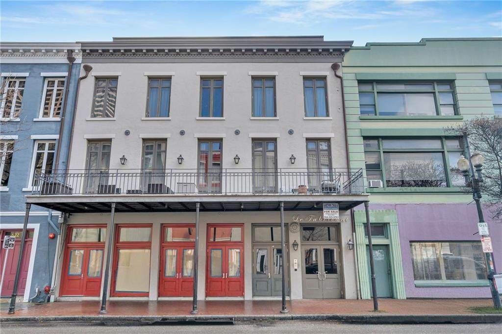 628 Baronne Street - Photo 1