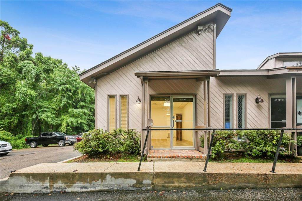 1011 Causeway Boulevard - Photo 1