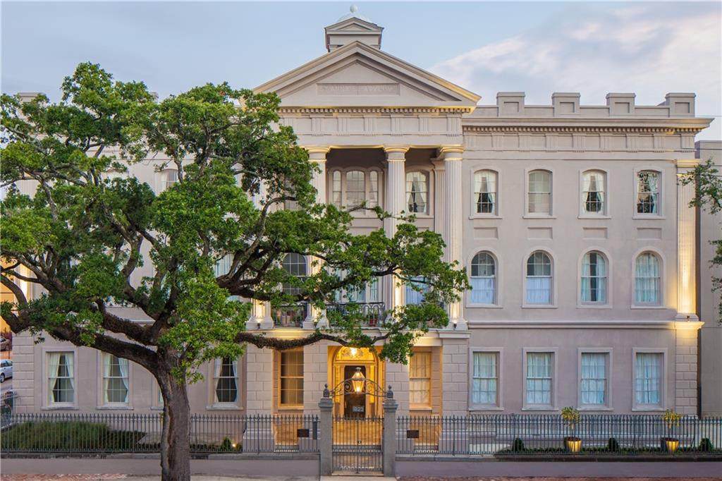 1823 Prytania Street - Photo 1